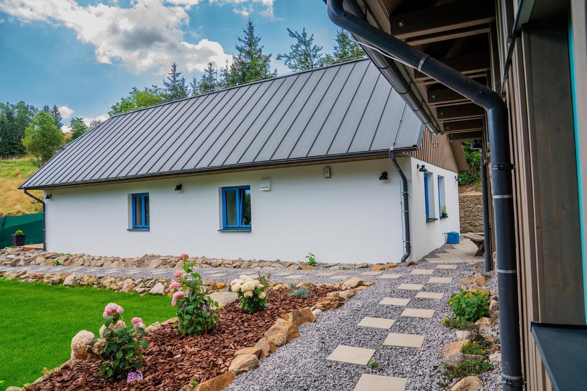 Chalupka Opal A Chalupa Achat Na Luke Lukahuta Chaletstiavnica Banska Stiavnica Na Samote - Samoobsluzny Pristup Cez Pin-Kod Nonstop Zewnętrze zdjęcie